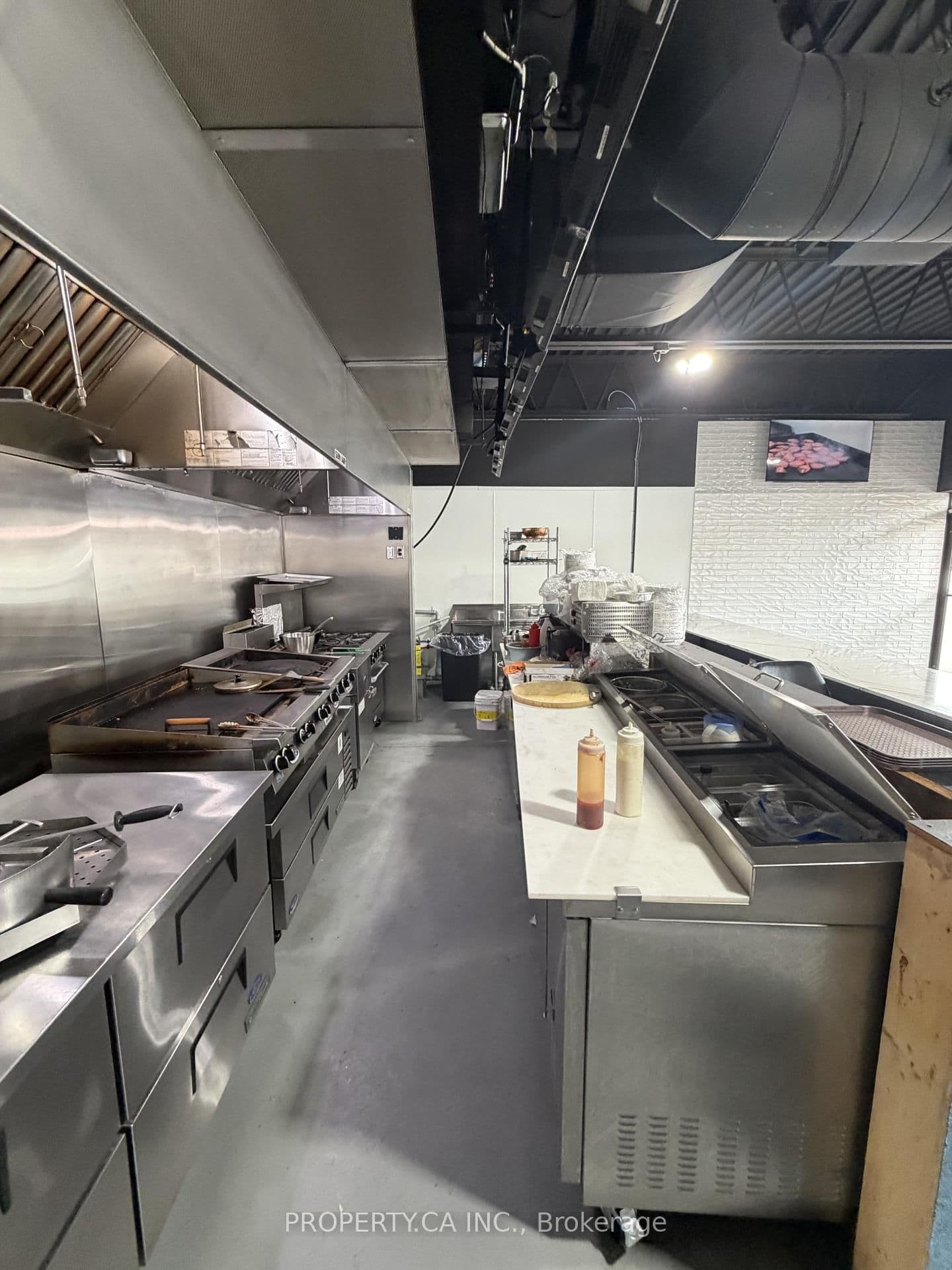 3615 Dixie Road, Unit 9 thumbnail 5