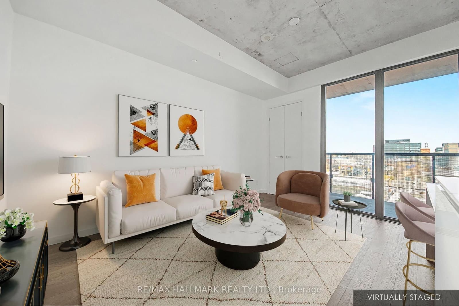 383 Sorauren Avenue, Unit 609