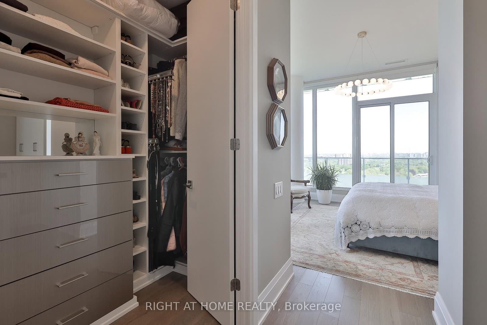 20 Brin Drive, Unit 2003 thumbnail 20