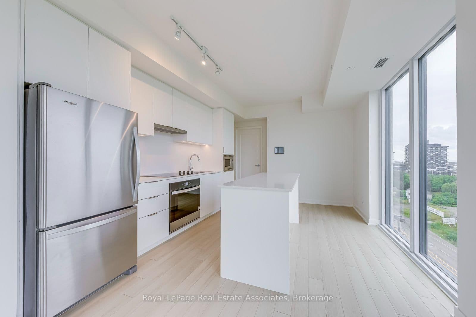 3079 Trafalgar Road, Unit 903 thumbnail 14