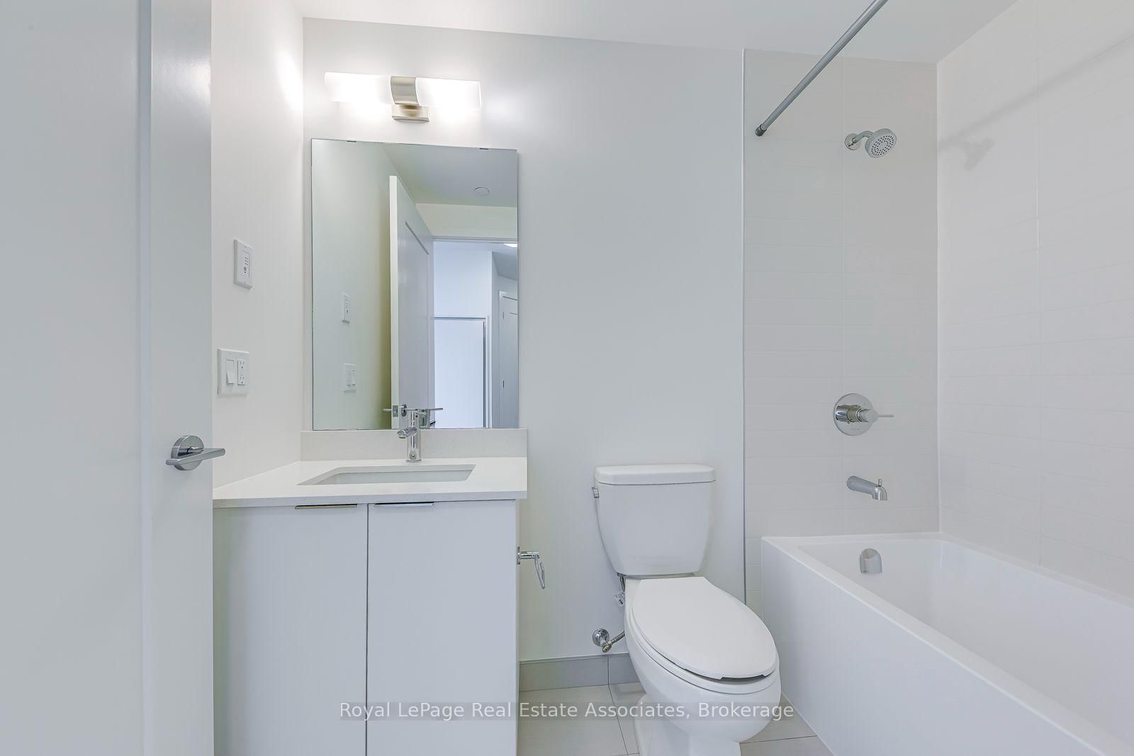 3079 Trafalgar Road, Unit 903 thumbnail 26