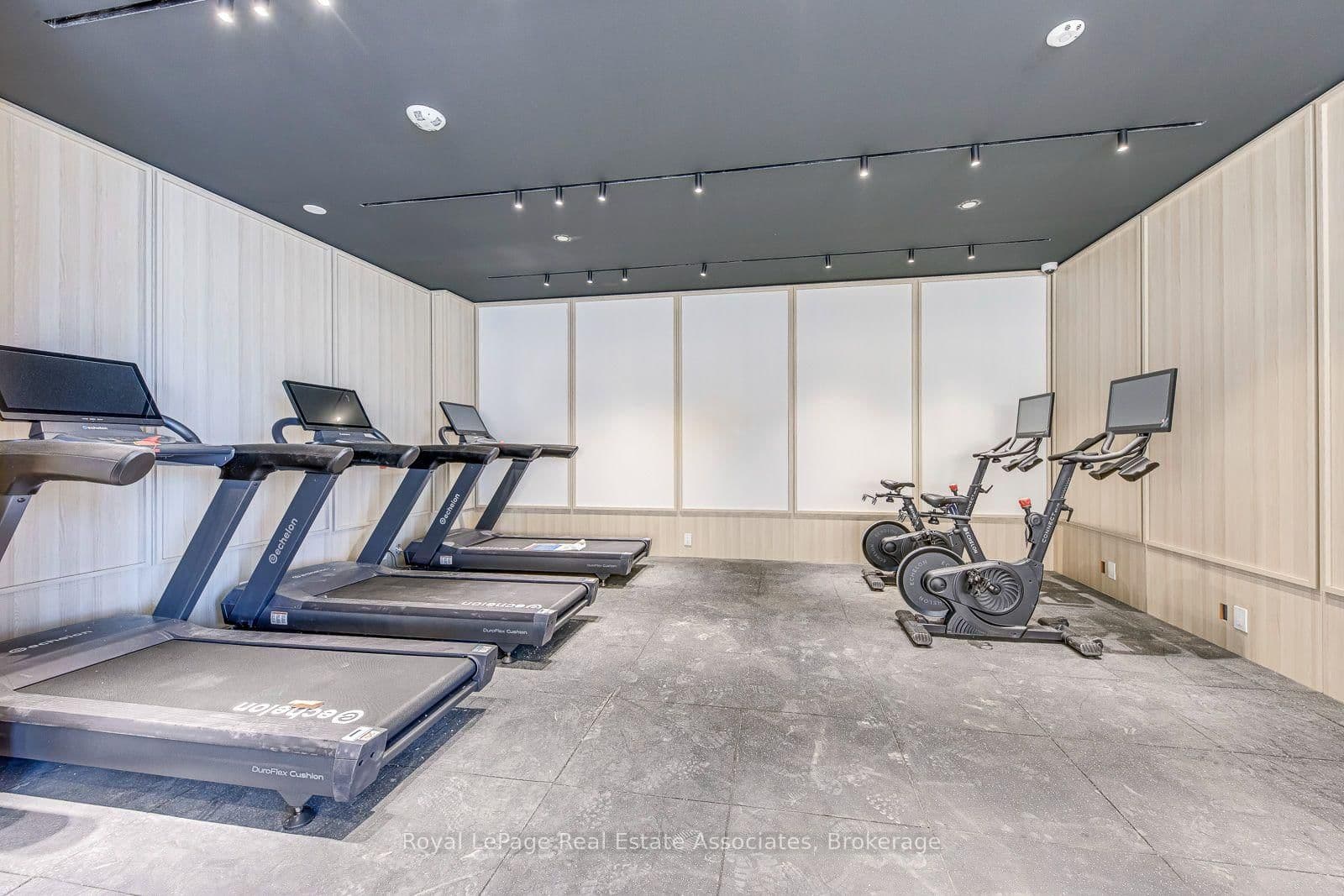 3079 Trafalgar Road, Unit 903 thumbnail 32