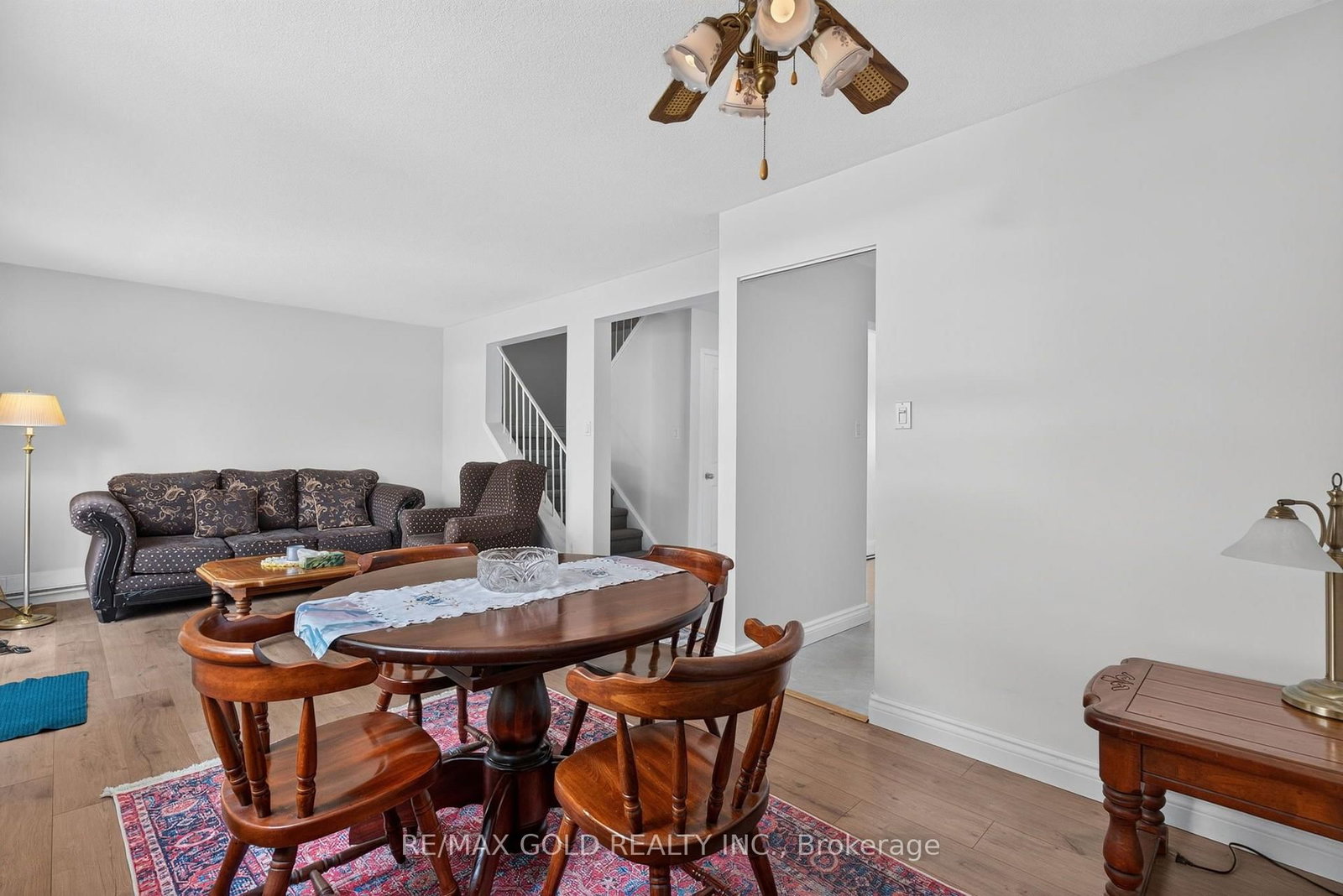 13 Gold Pine Court thumbnail 17