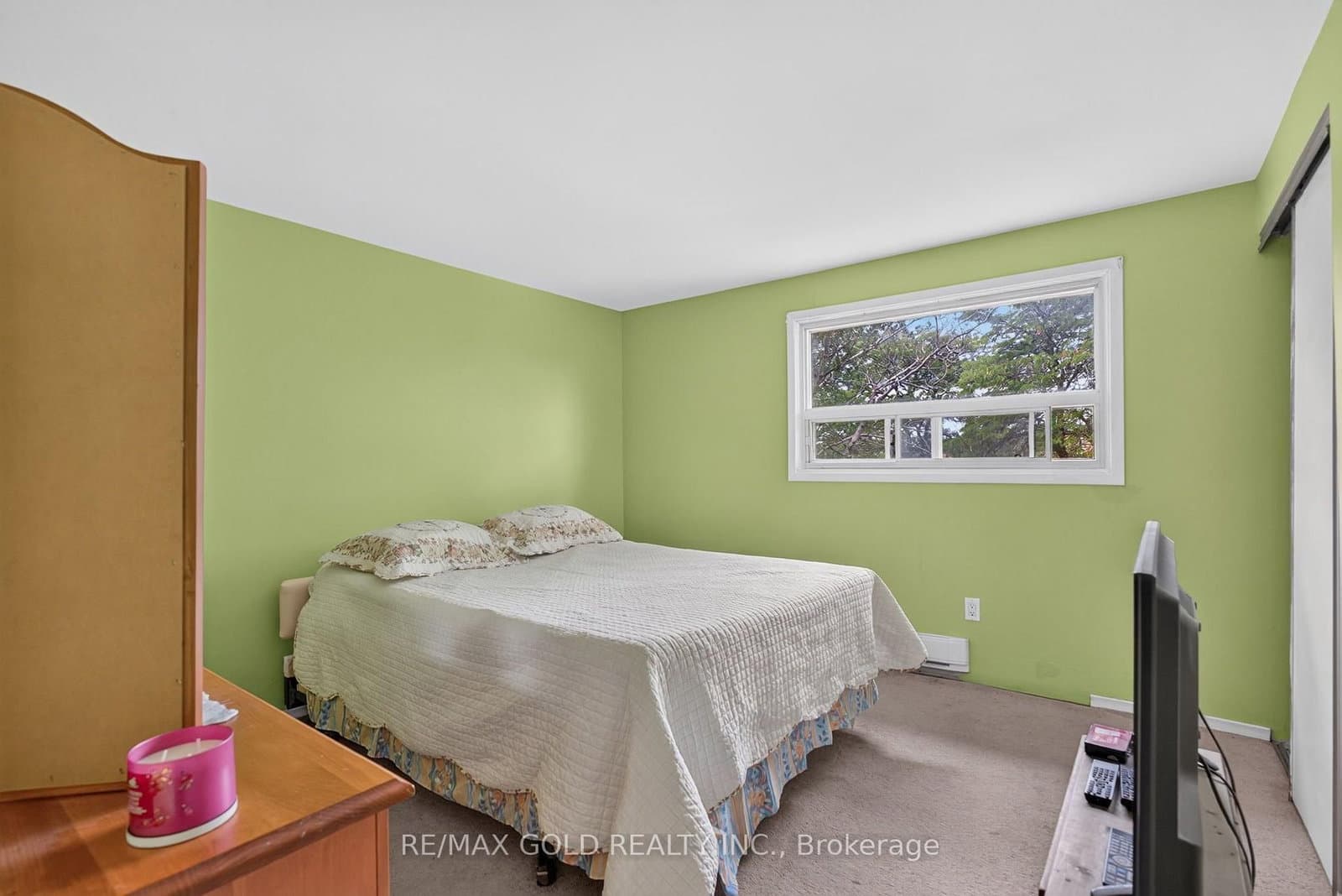 13 Gold Pine Court thumbnail 24