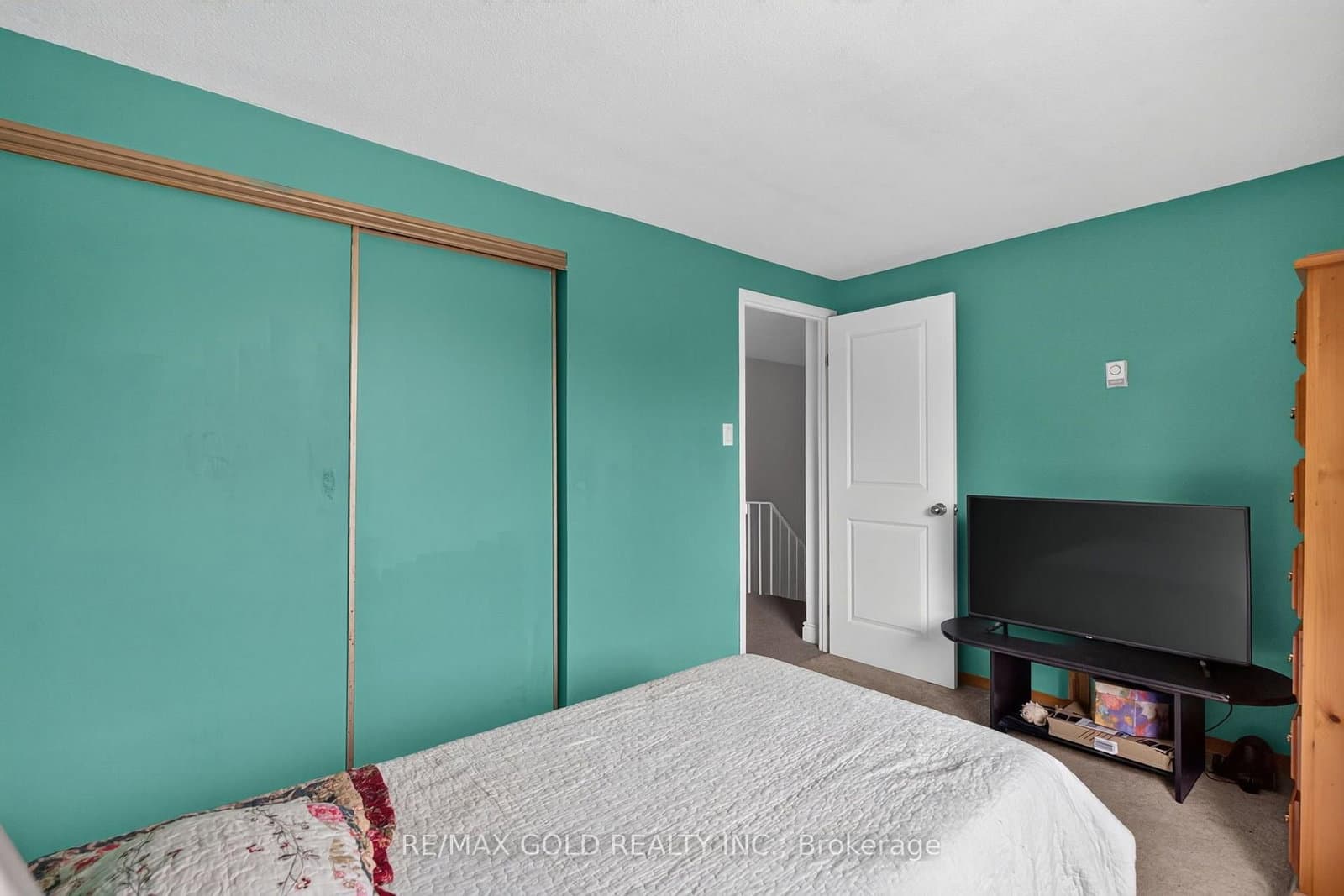 13 Gold Pine Court thumbnail 28