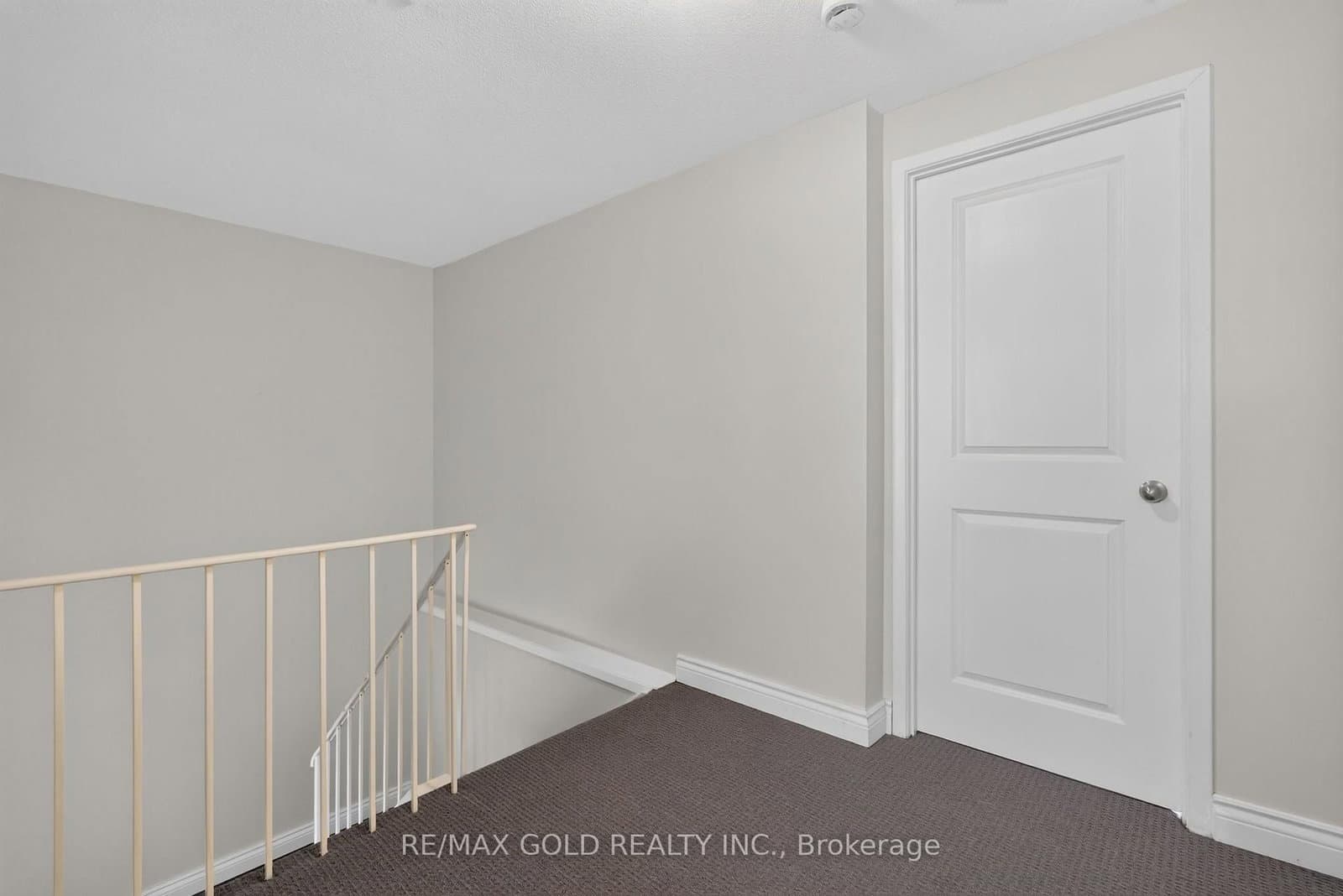 13 Gold Pine Court thumbnail 29