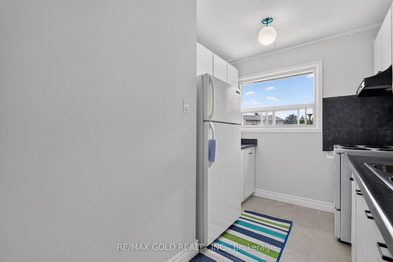 13 Gold Pine Court thumbnail 7