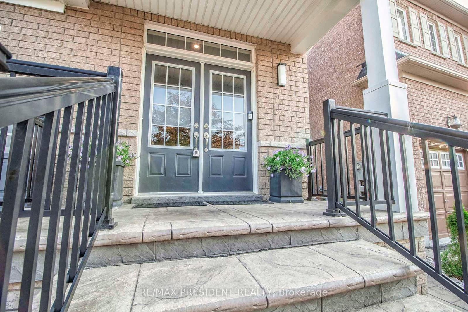 44 Robitaille Drive thumbnail 4
