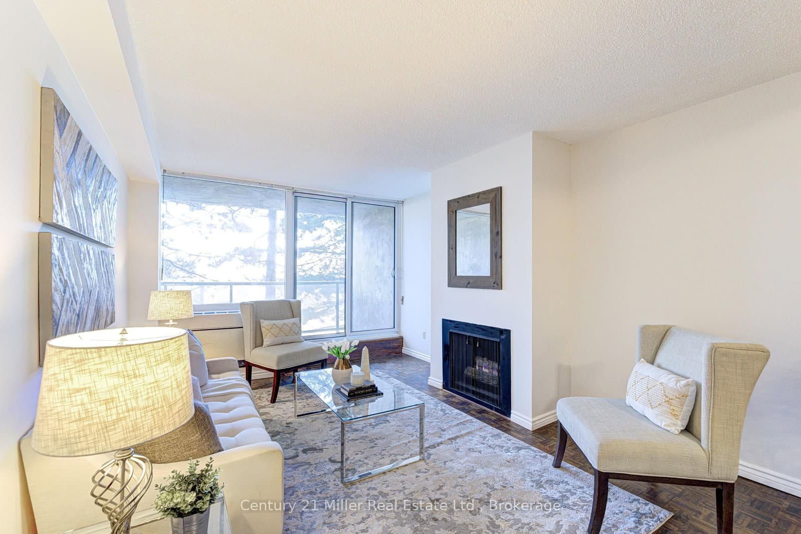 20 Speers Road, Unit 304 - Image 1