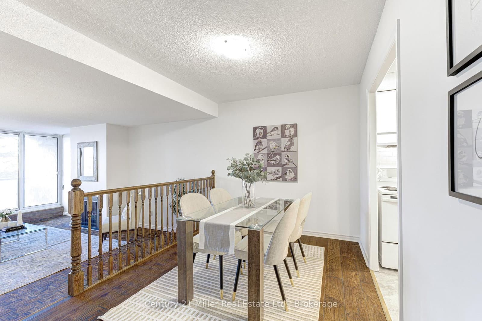 20 Speers Road, Unit 304 thumbnail 12