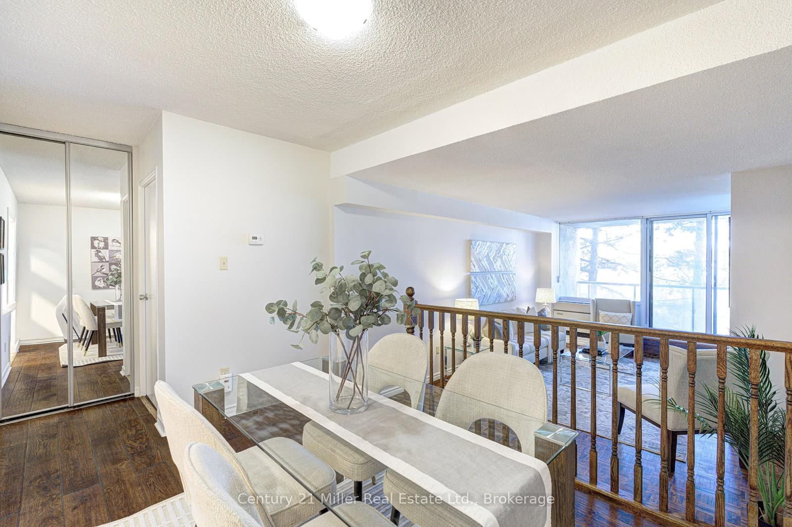 20 Speers Road, Unit 304 thumbnail 14