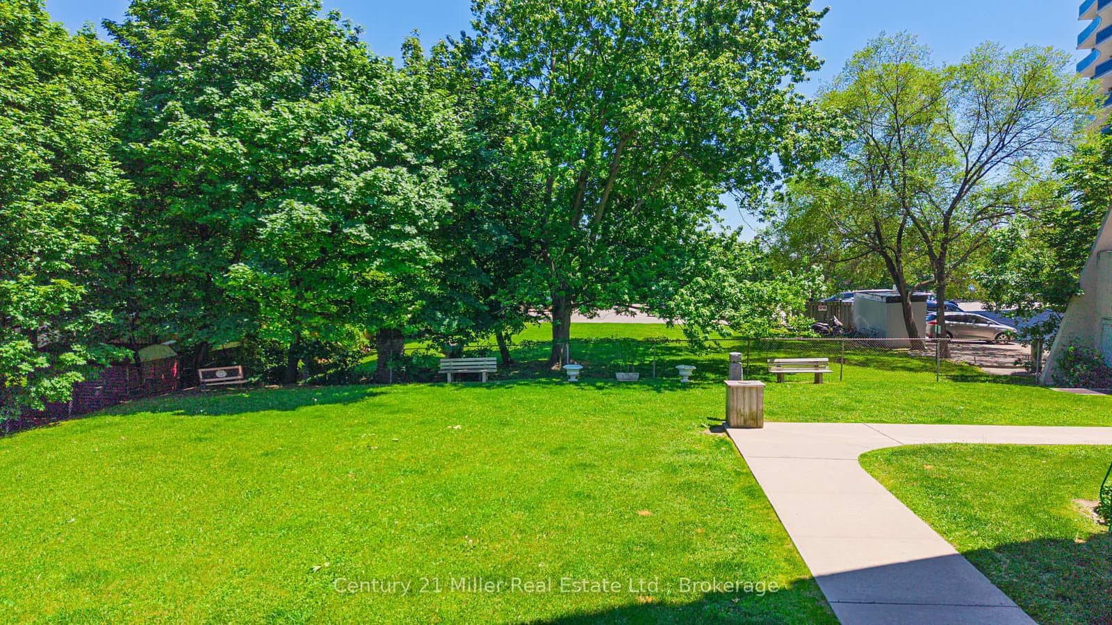 20 Speers Road, Unit 304 thumbnail 25