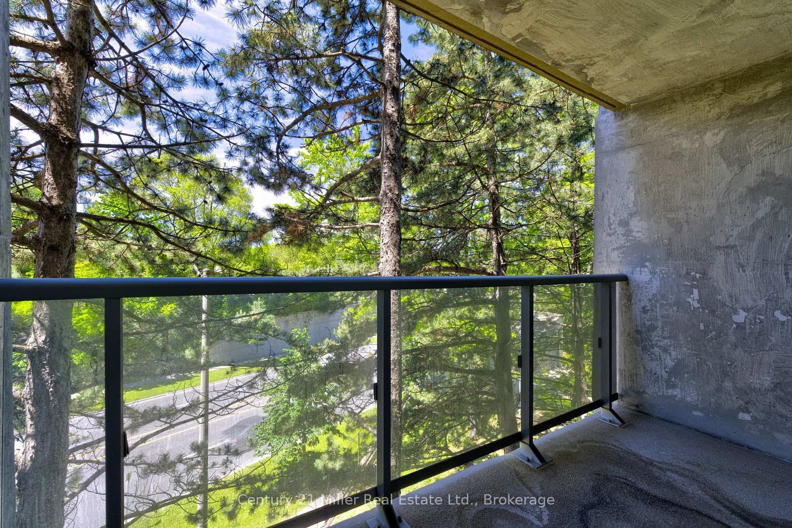 20 Speers Road, Unit 304 thumbnail 28