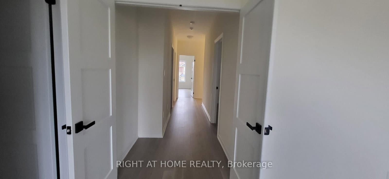 79 Eastman Drive N thumbnail 12