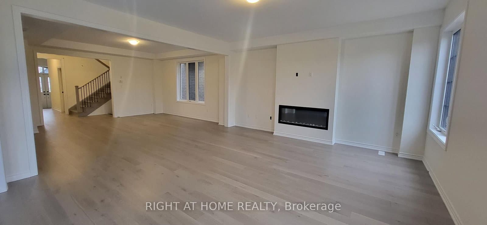 79 Eastman Drive N thumbnail 6