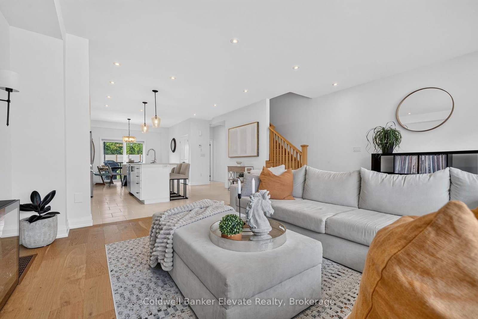 76 Windtree Way thumbnail 10