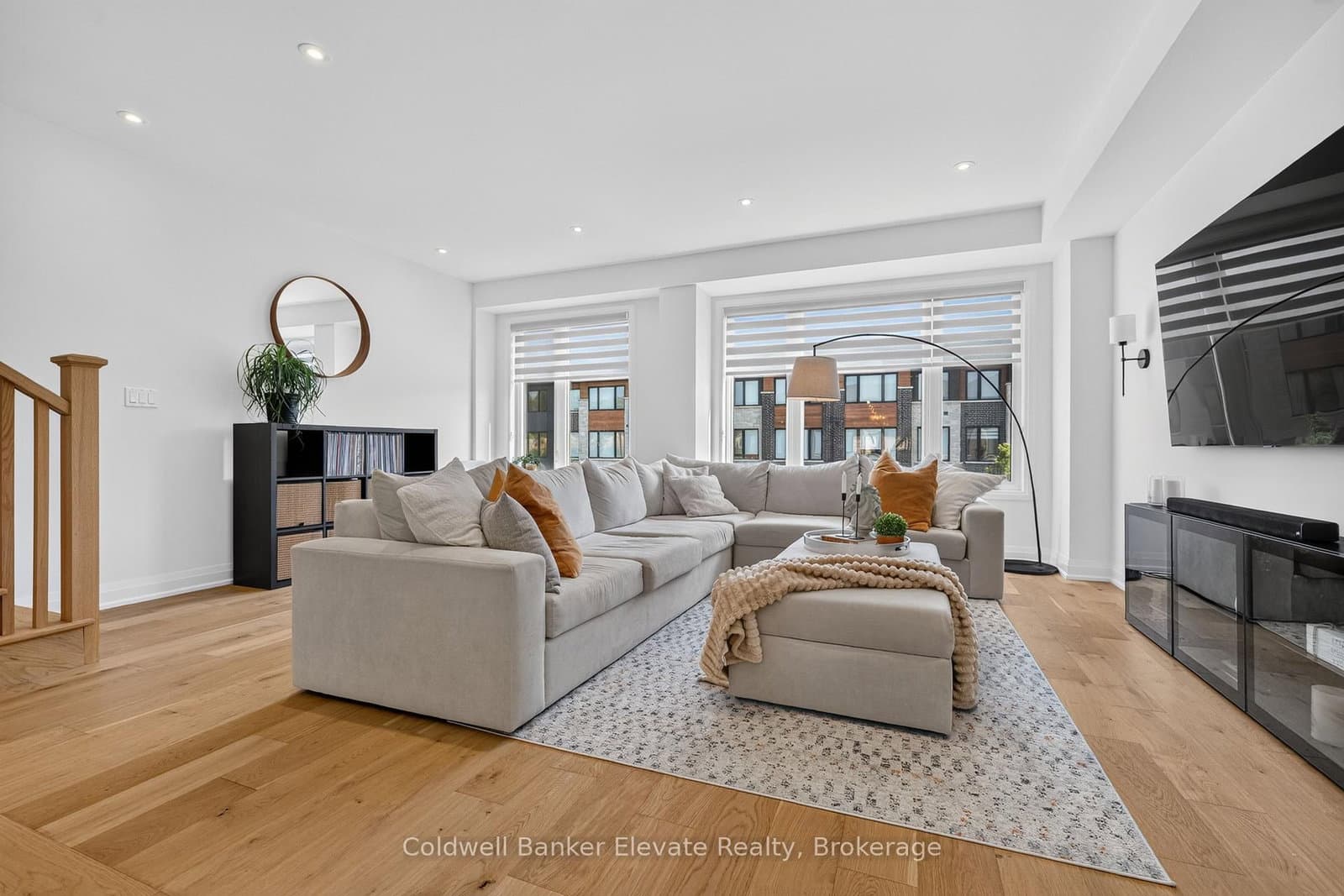 76 Windtree Way thumbnail 9
