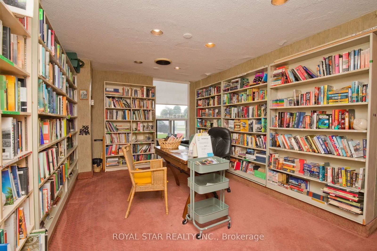 1535 Lakeshore Road E, Unit 1607 thumbnail 33