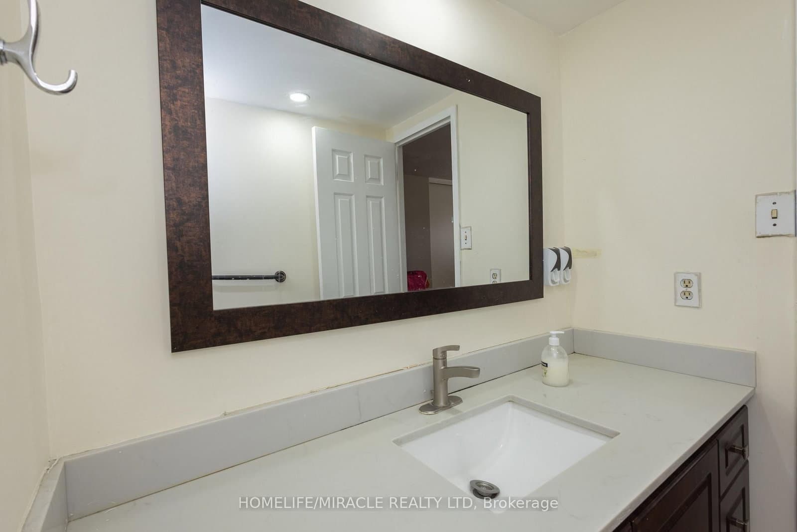 49 Silverstone Drive, Unit 1007 thumbnail 41