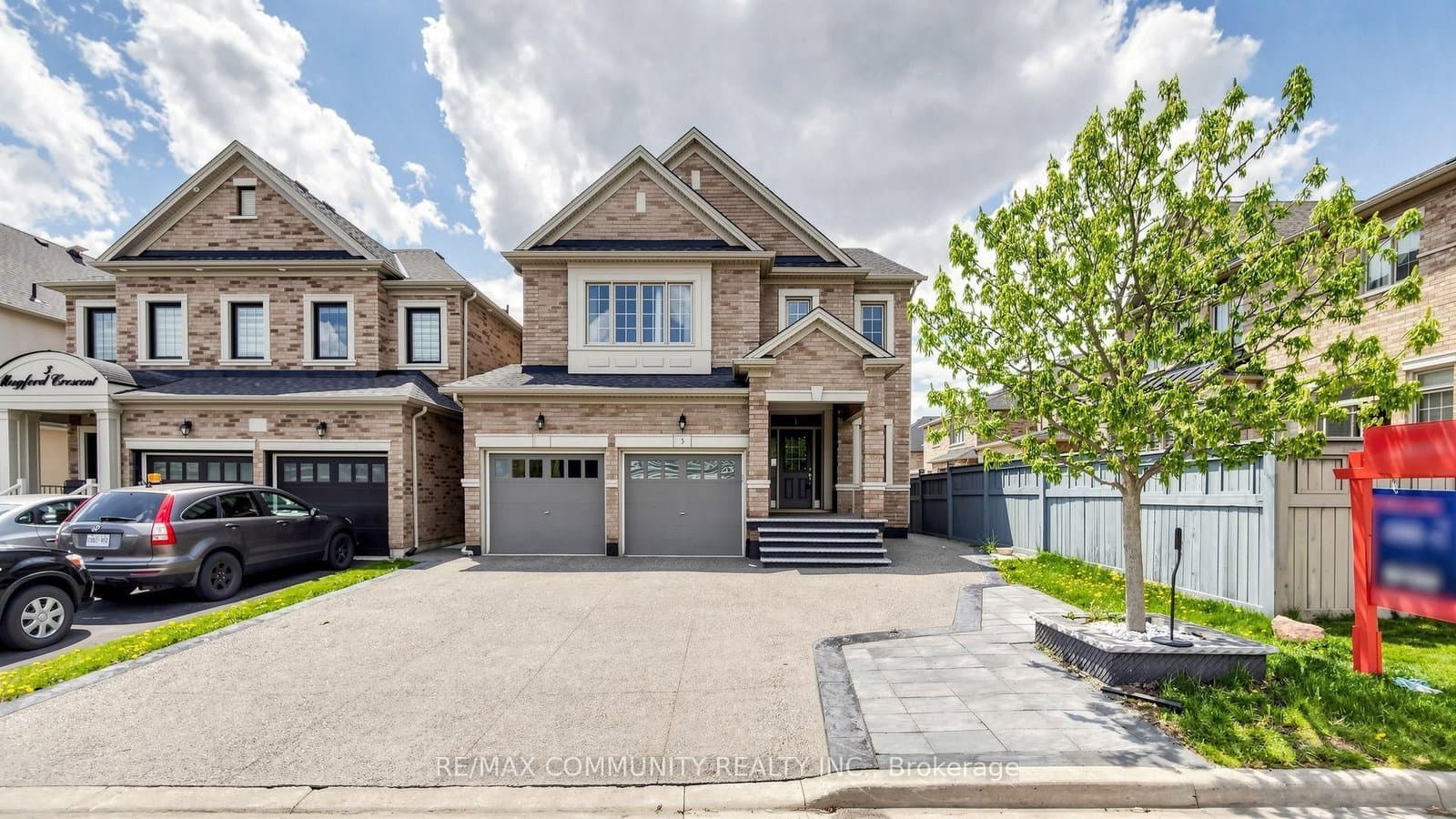 5 Mugford Crescent N, Unit Basement - Image 1