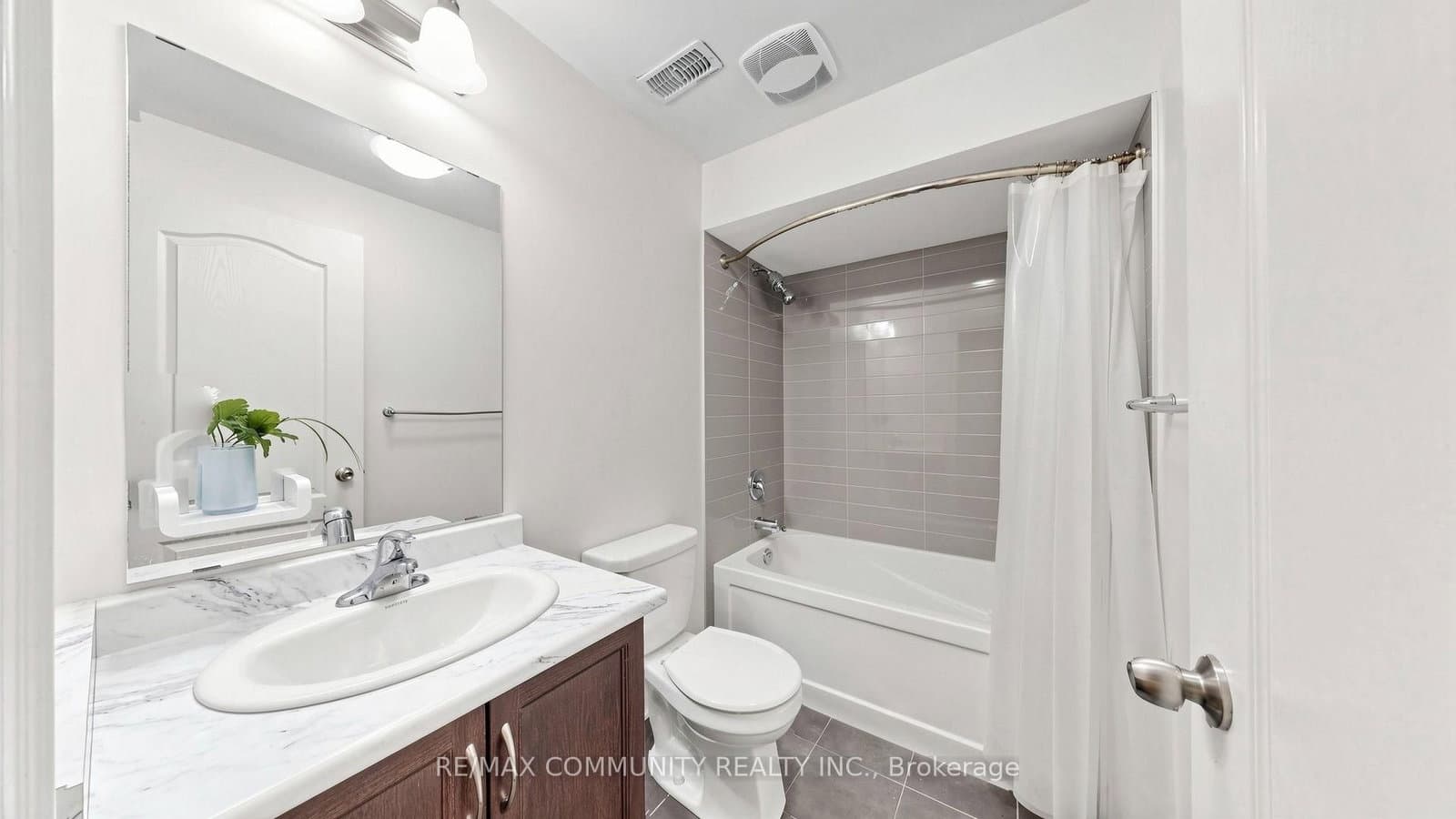 5 Mugford Crescent N, Unit Basement thumbnail 21