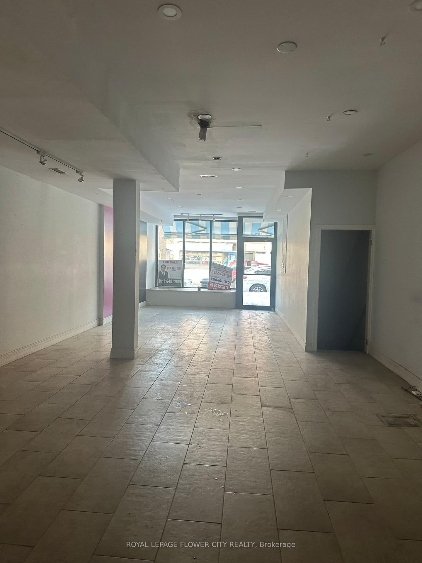 1188 Weston Road thumbnail 4