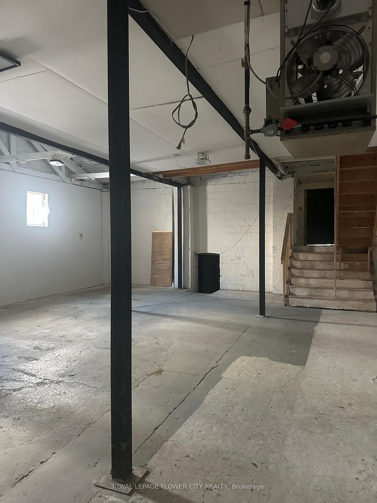 1188 Weston Road thumbnail 9