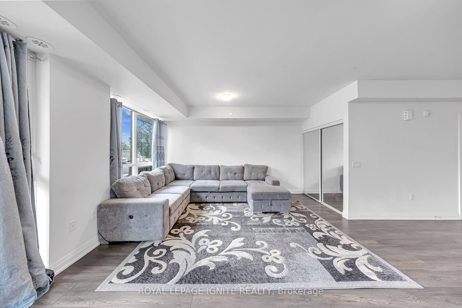 65 Attmar Drive, Unit 152 thumbnail 4