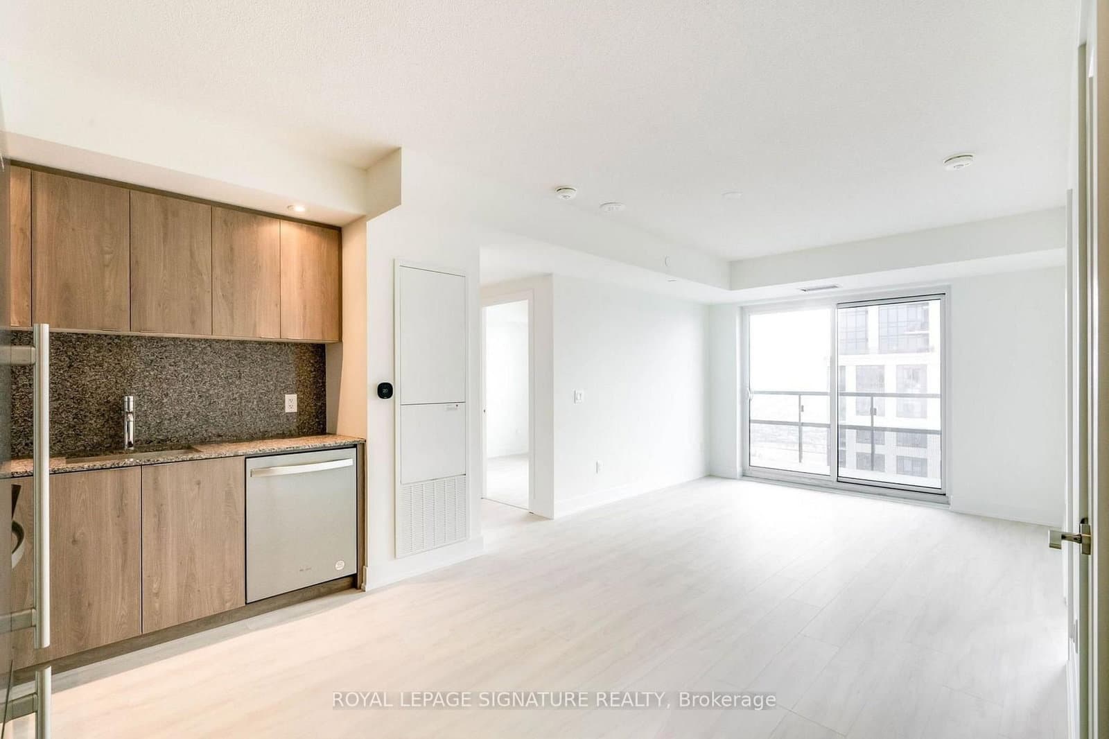 10 Eva Road, Unit 2501 thumbnail 4
