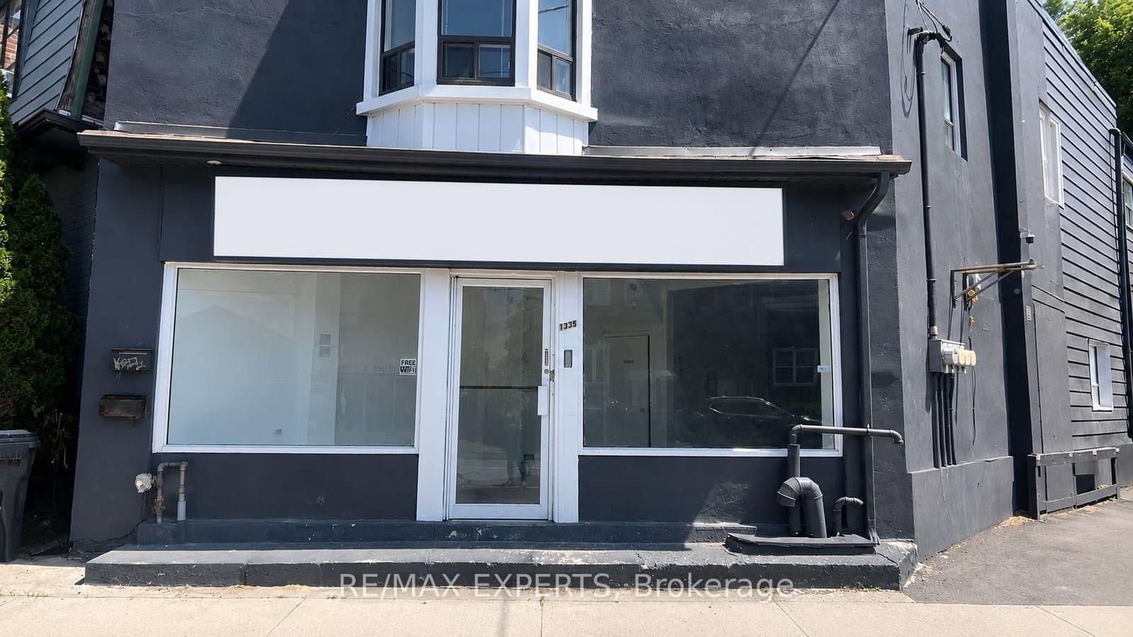 1335 Weston Road - Image 1
