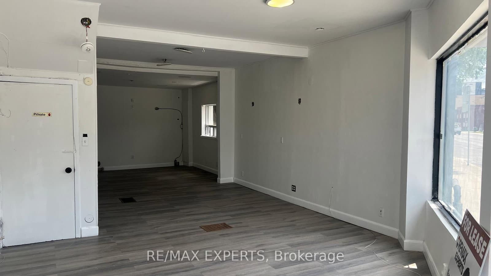 1335 Weston Road thumbnail 2