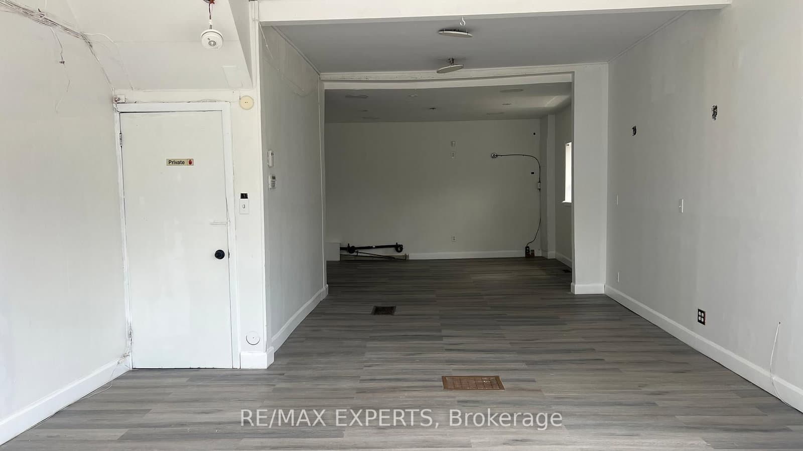 1335 Weston Road thumbnail 6