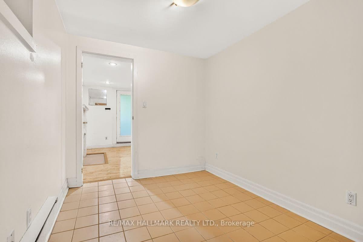 483 Parkside Drive, Unit Lower thumbnail 10