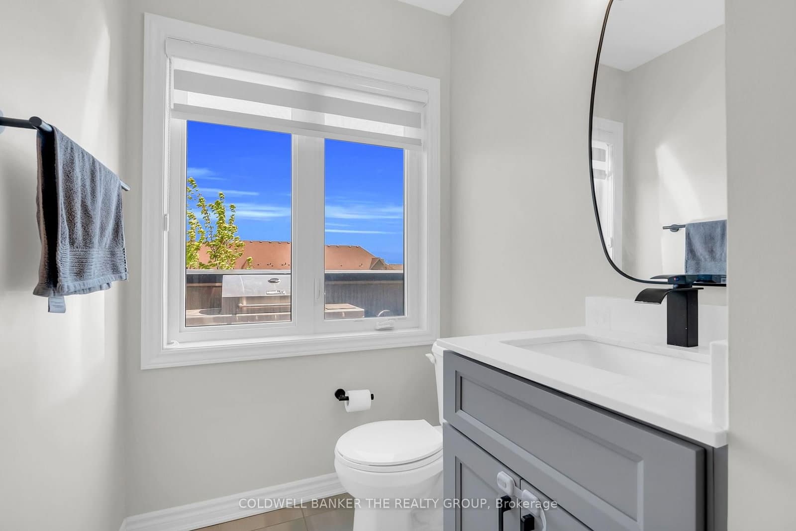 50 Edinburgh Drive, Unit 8 thumbnail 24