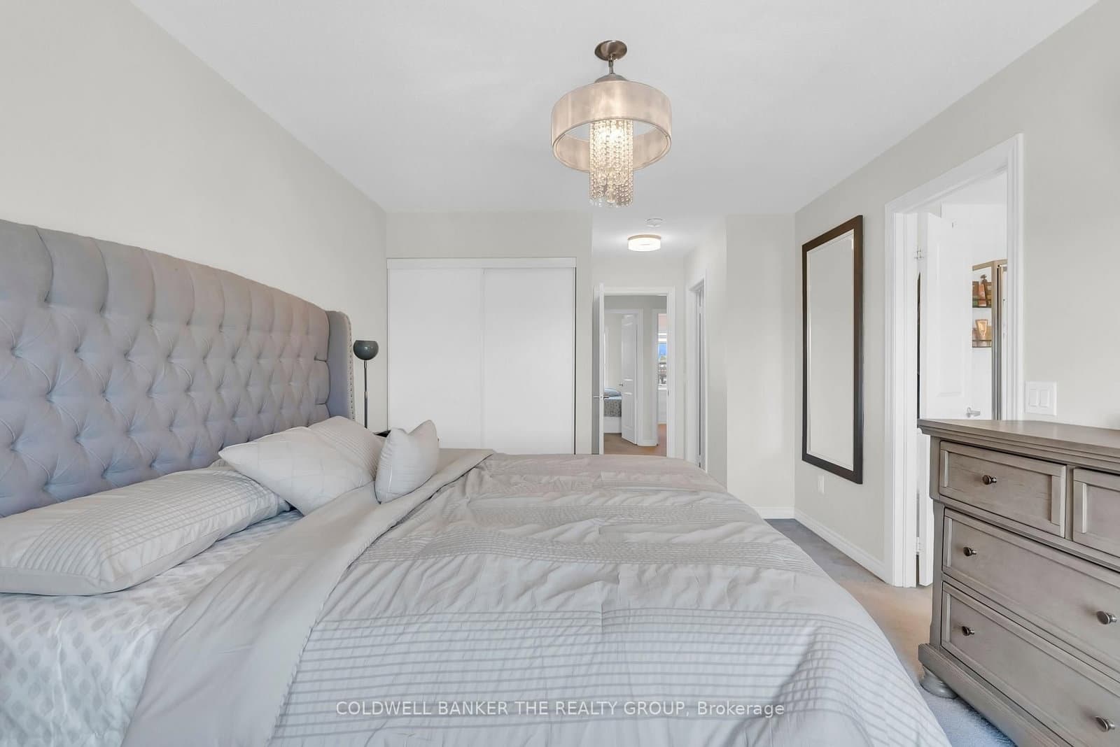 50 Edinburgh Drive, Unit 8 thumbnail 29