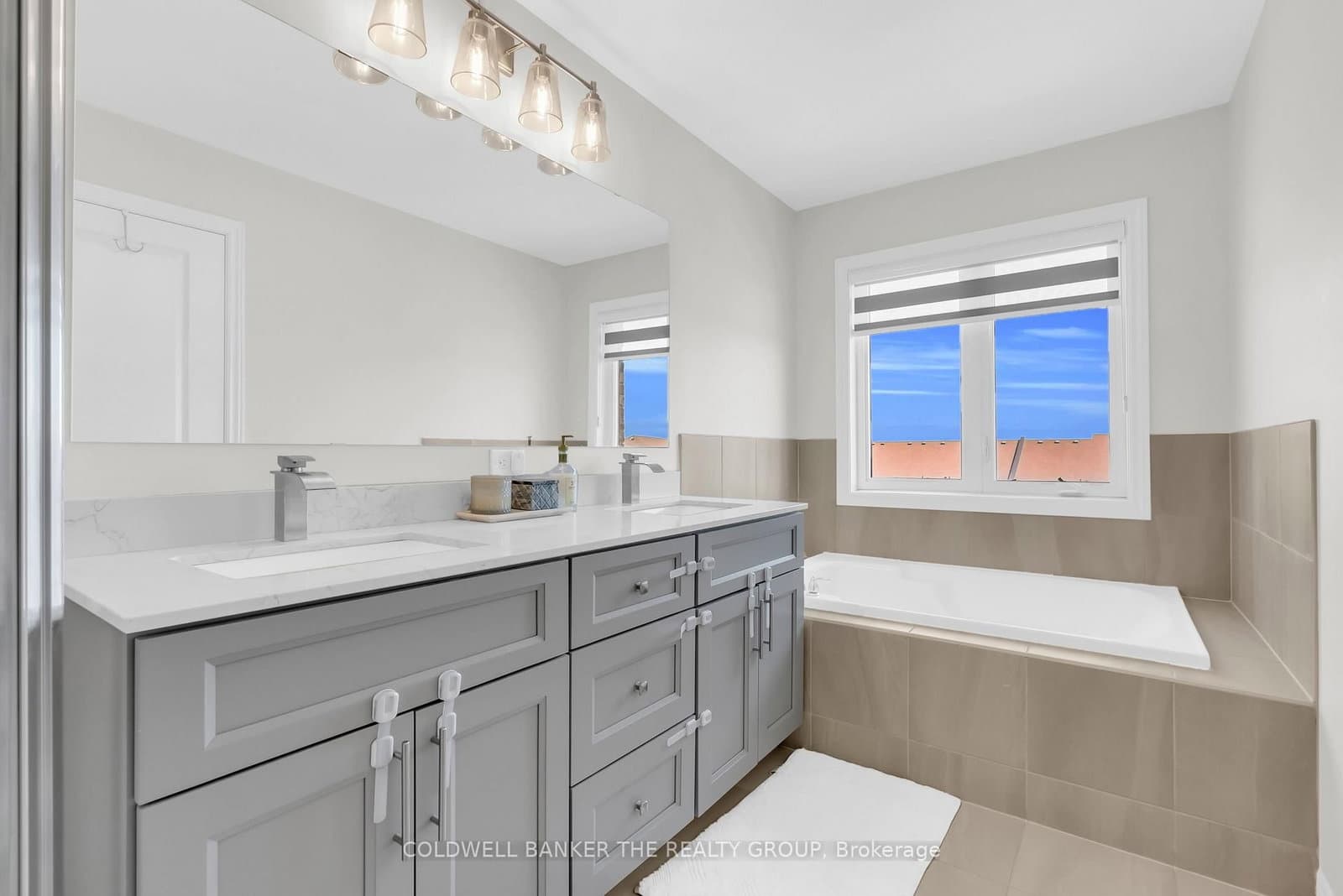 50 Edinburgh Drive, Unit 8 thumbnail 30