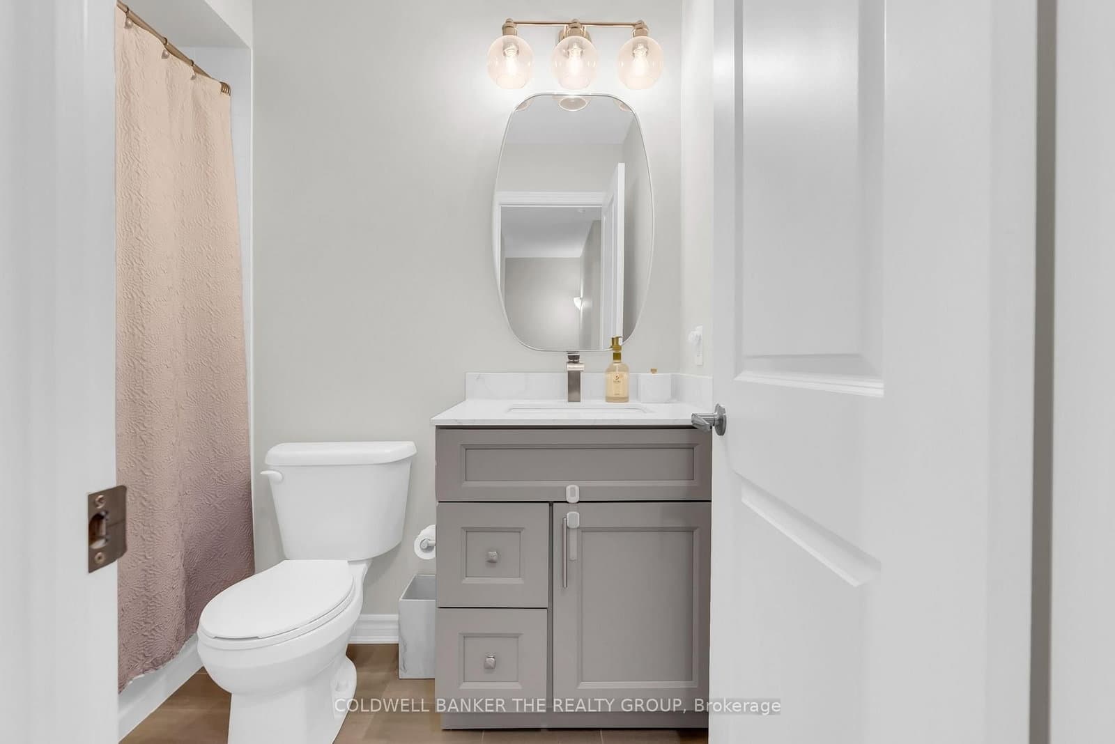 50 Edinburgh Drive, Unit 8 thumbnail 36