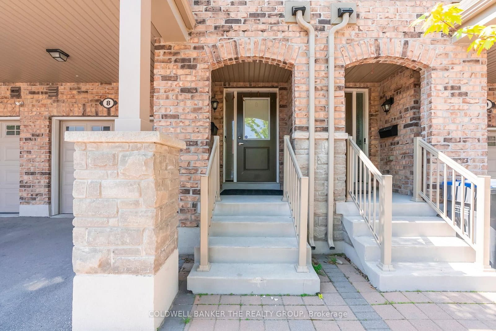 50 Edinburgh Drive, Unit 8 thumbnail 6
