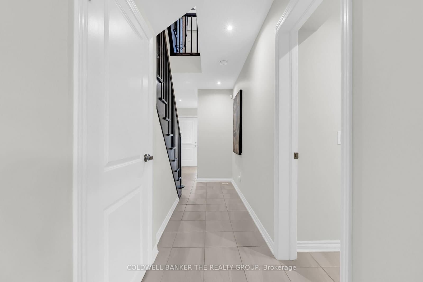 50 Edinburgh Drive, Unit 8 thumbnail 9