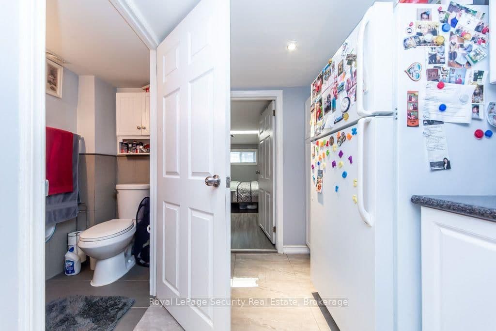 77 Brandon Avenue thumbnail 34