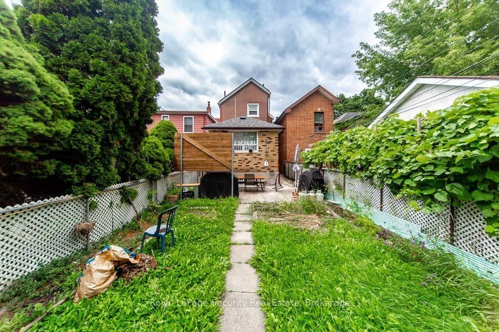 77 Brandon Avenue thumbnail 38