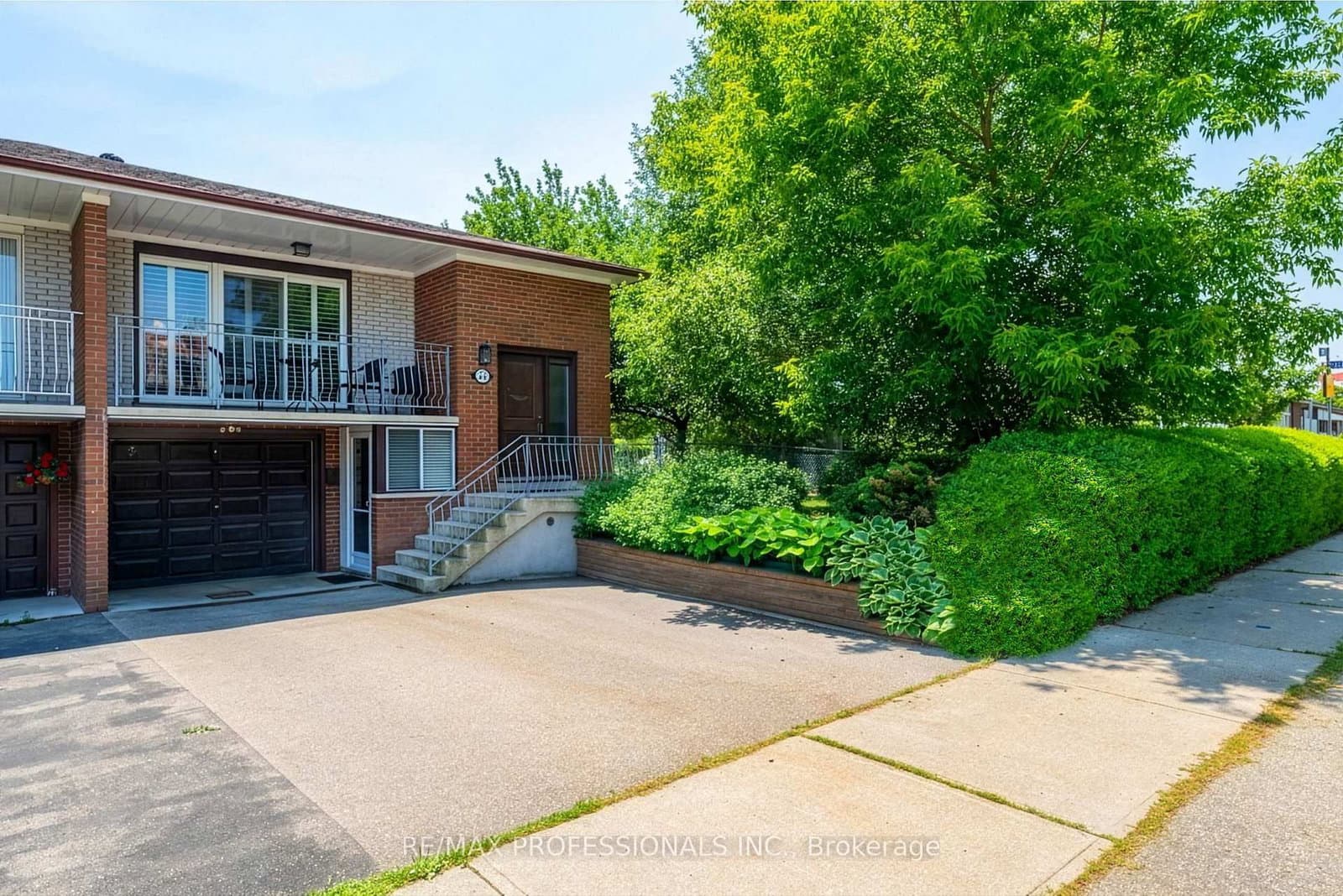 23 Anthia Drive - Image 1