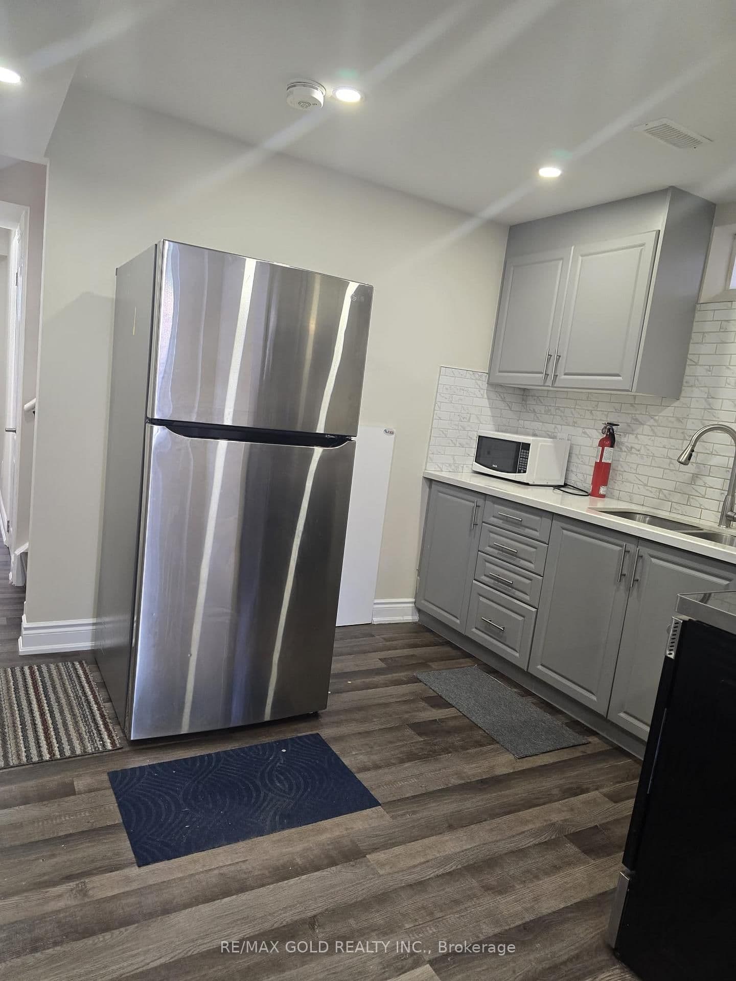 35 Dolobram Trail, Unit Bsmt thumbnail 10