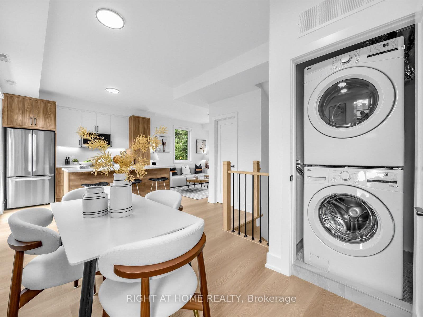 1416 Islington Avenue, Unit Unit B thumbnail 10