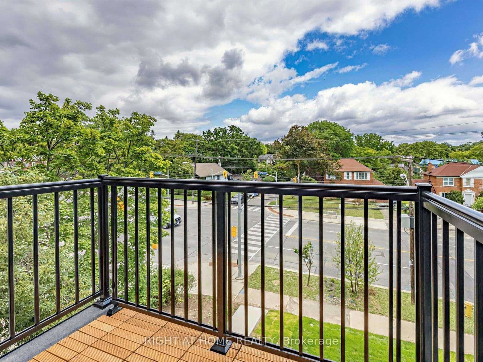 1416 Islington Avenue, Unit Unit B thumbnail 18