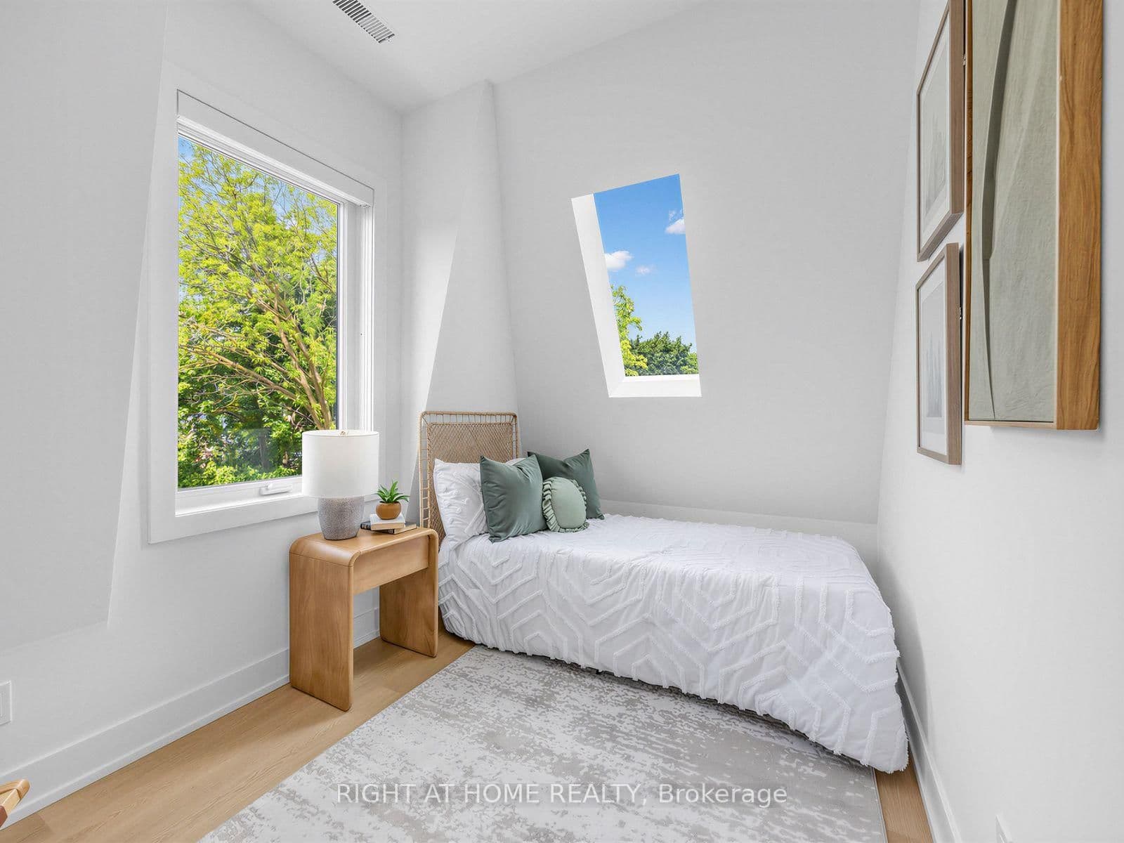 1416 Islington Avenue, Unit Unit B thumbnail 20