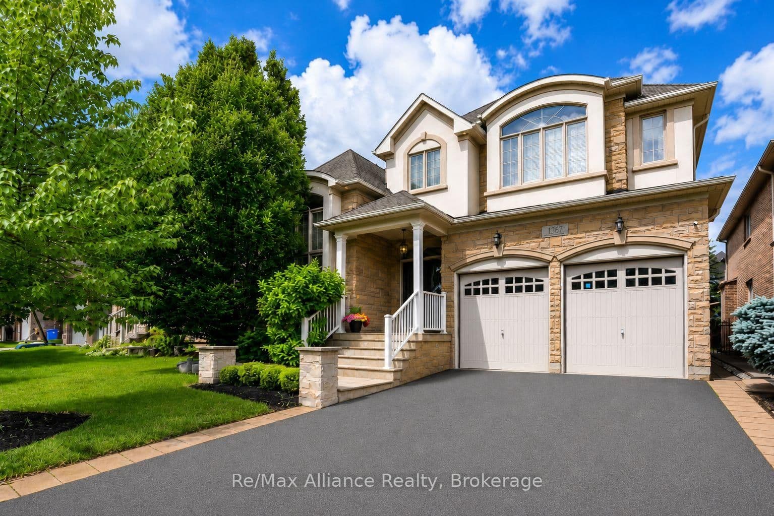 1367 Arrowhead Road thumbnail 3