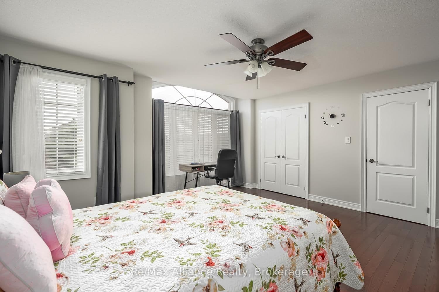 1367 Arrowhead Road thumbnail 38
