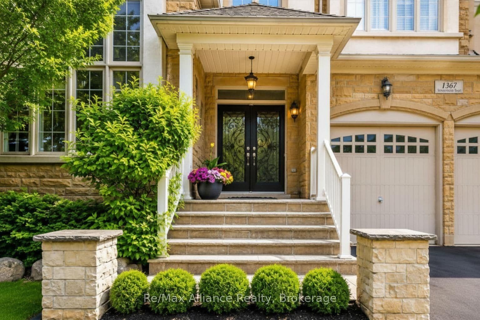 1367 Arrowhead Road thumbnail 4