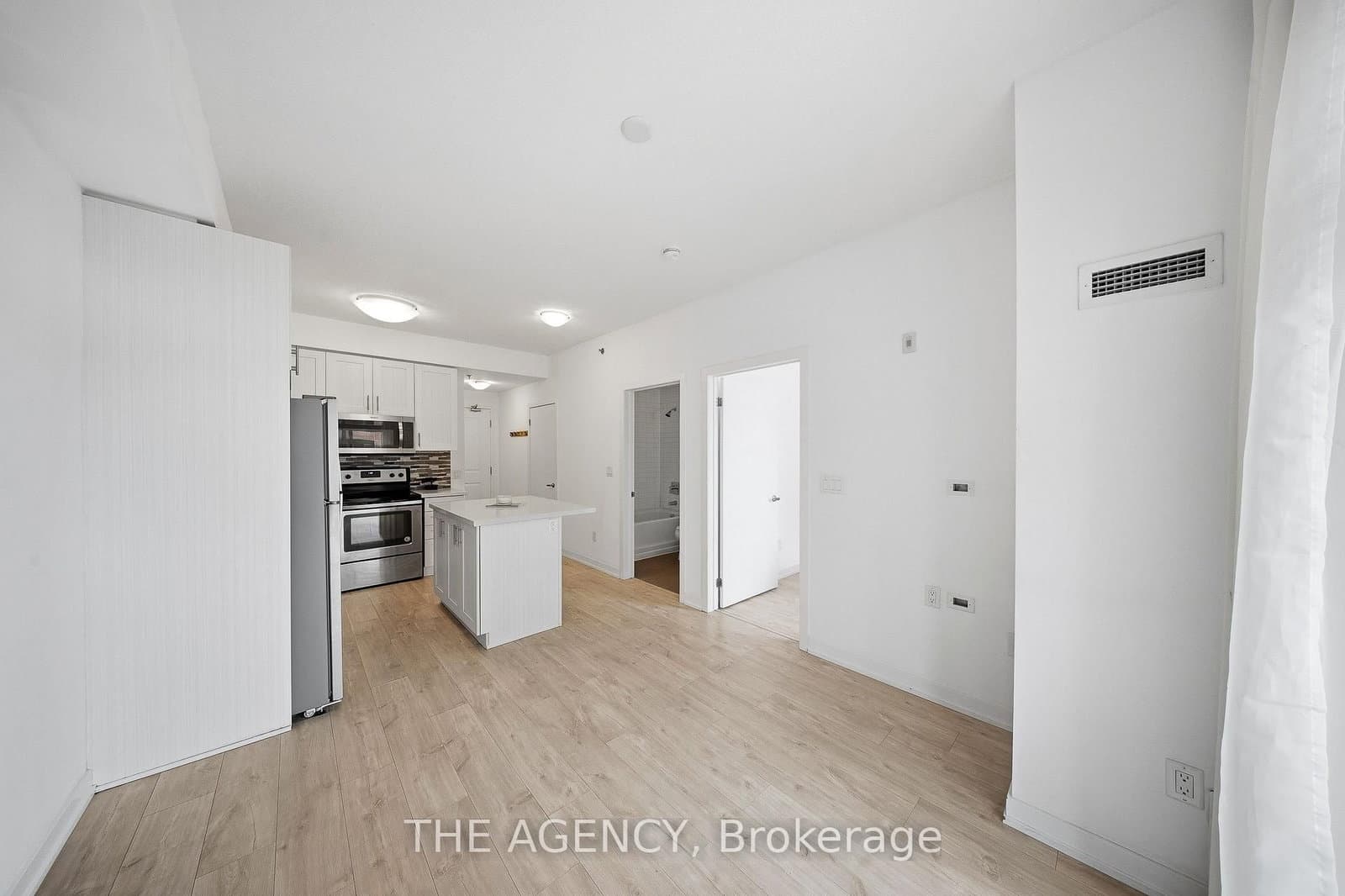 2486 Old Bronte Road, Unit 321 thumbnail 17